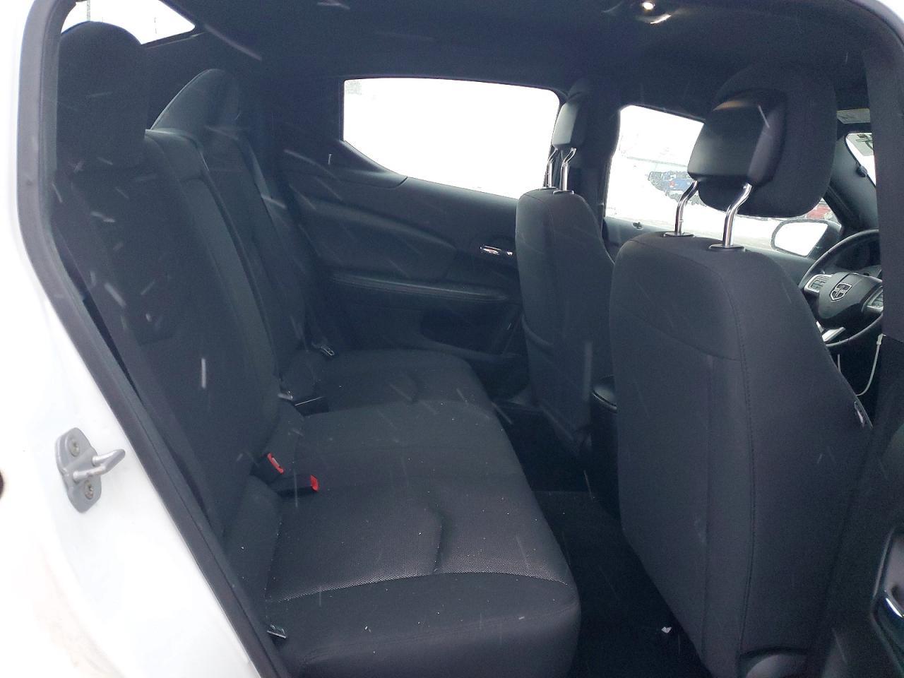 2011 DODGE Avenger