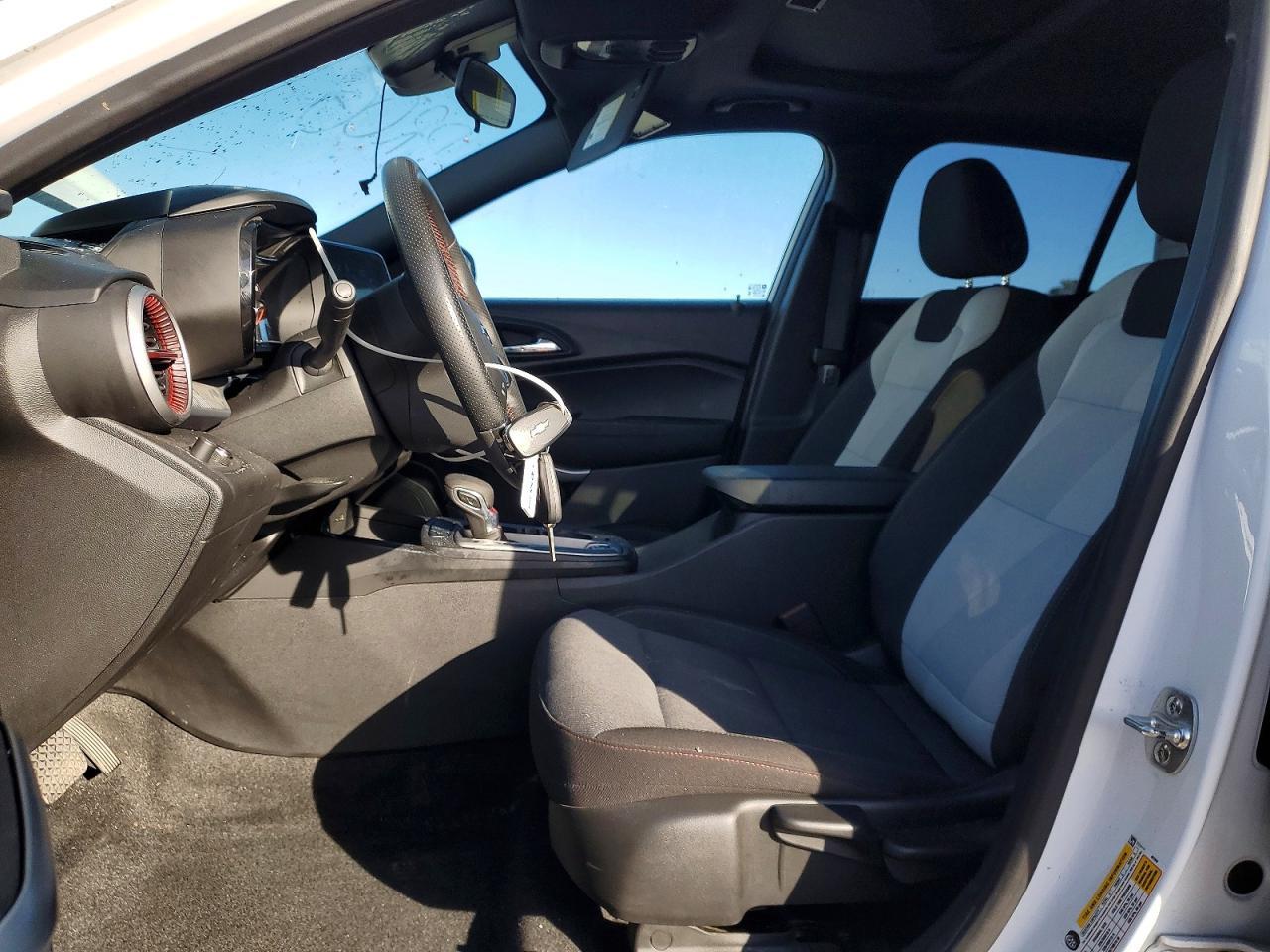 2024 CHEVROLET TRAX