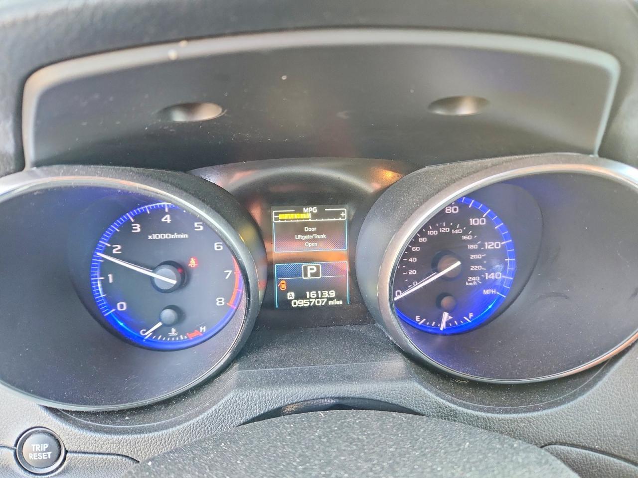 2015 SUBARU Legacy