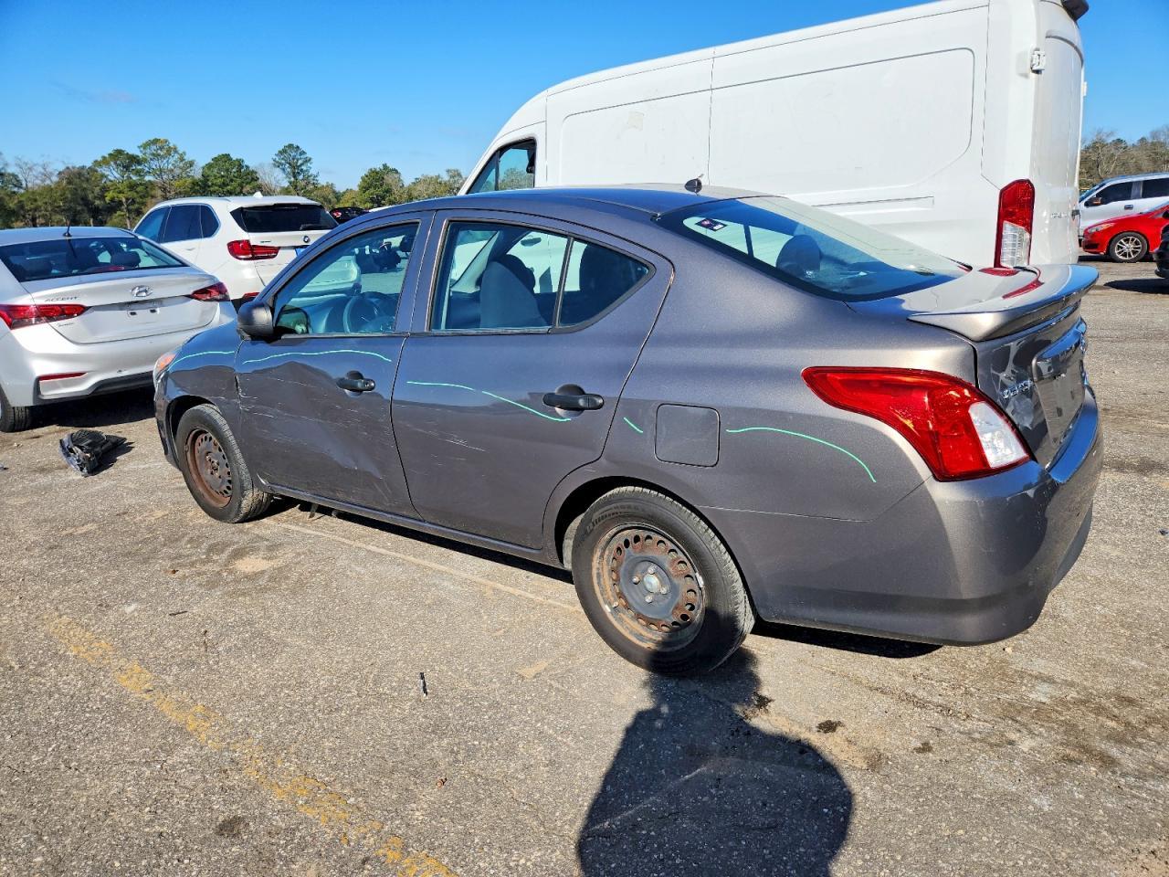 2015 NISSAN VERSA