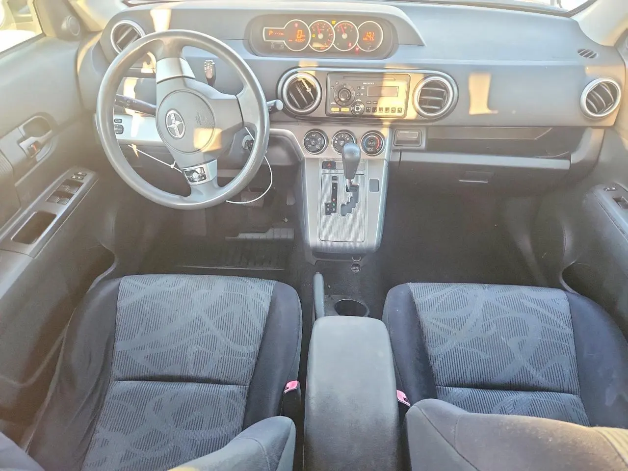2012 TOYOTA SCION