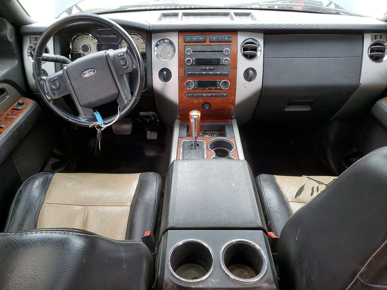 2010 FORD Expedition