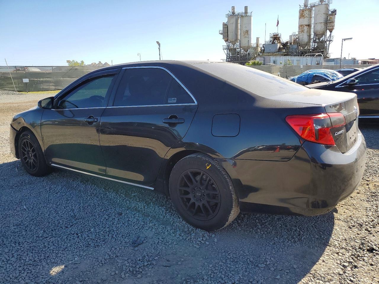 2012 TOYOTA CAMRY