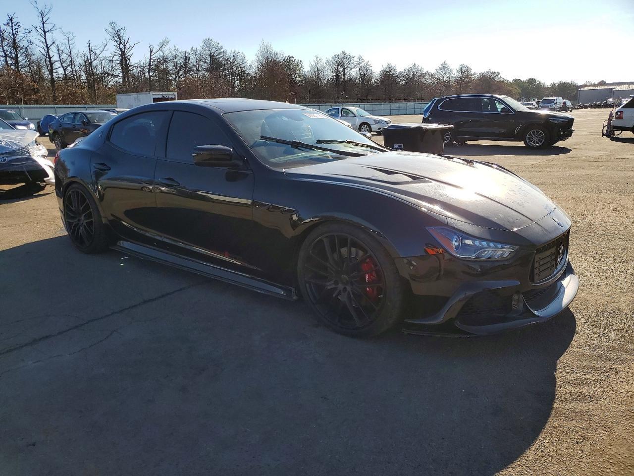 2016 MASERATI Ghibli