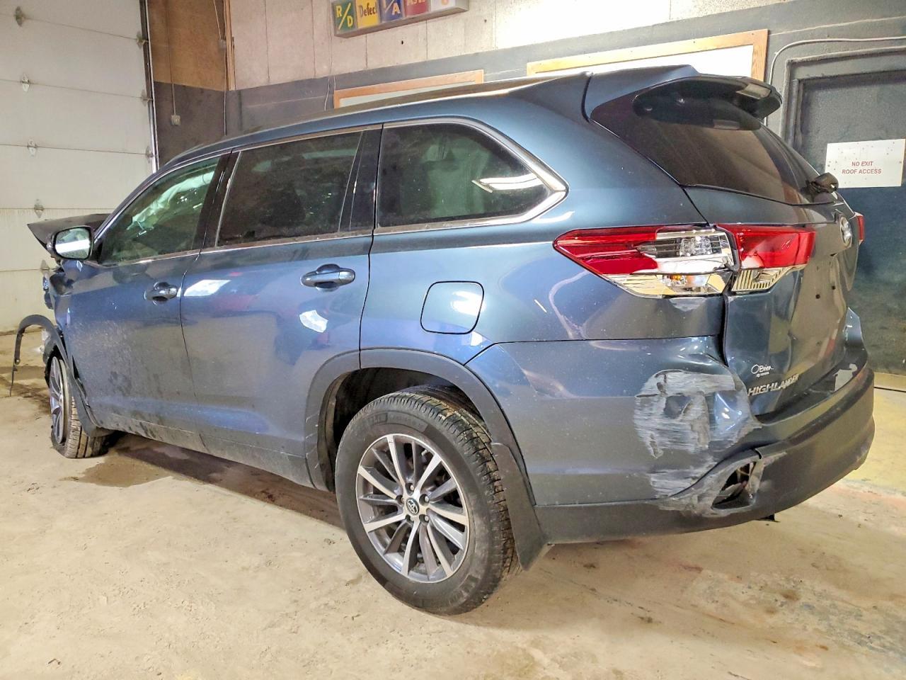 2019 TOYOTA HIGHLANDER