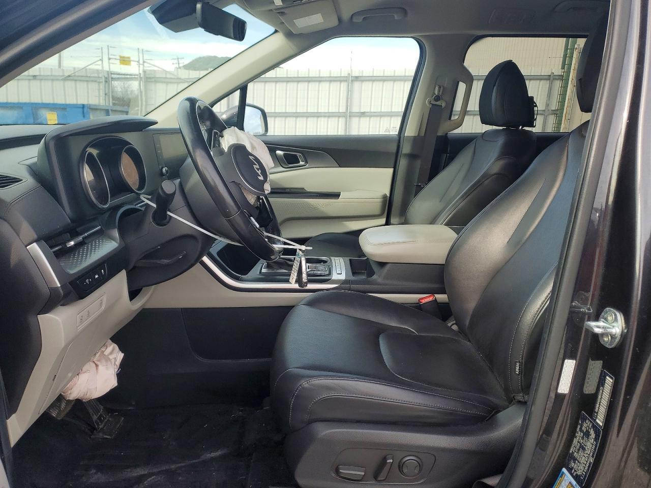 2022 KIA Carnival