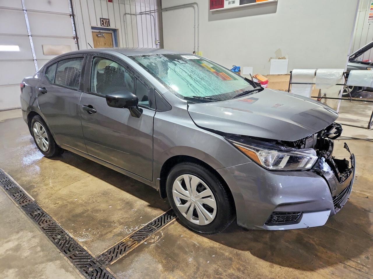 2021 NISSAN VERSA