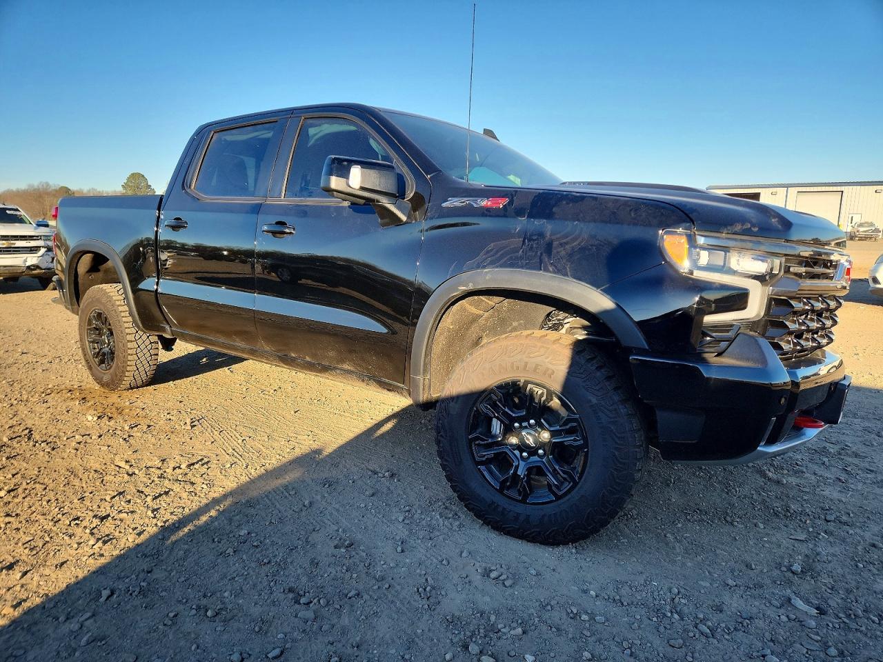 2025 CHEVROLET Silverado