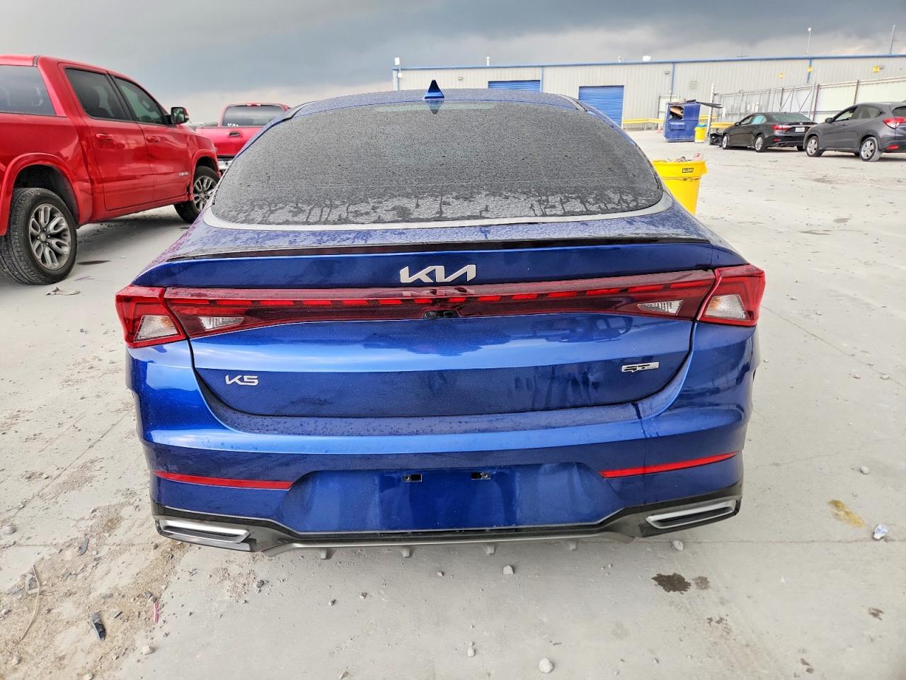2024 KIA K5