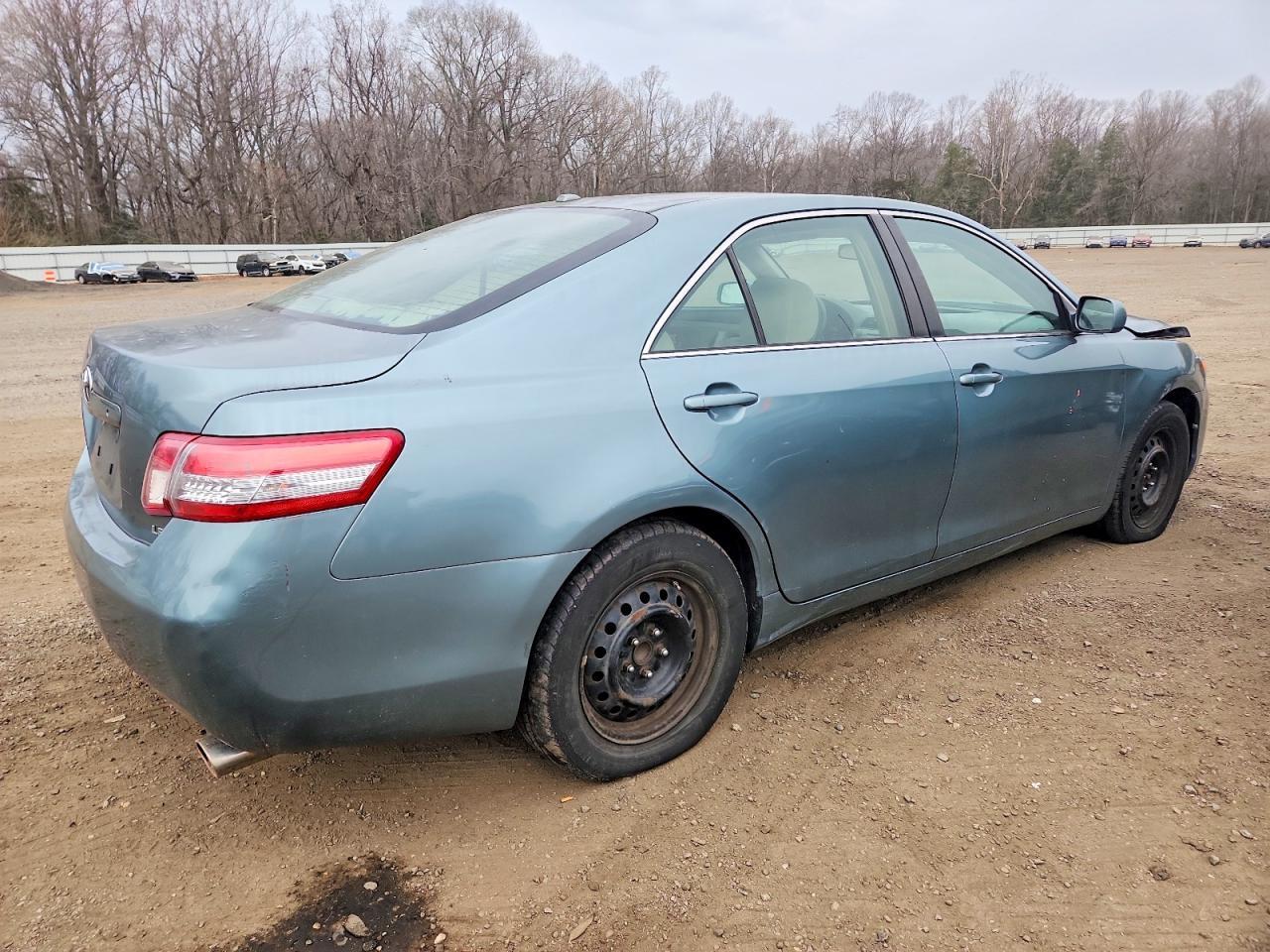 2010 TOYOTA CAMRY