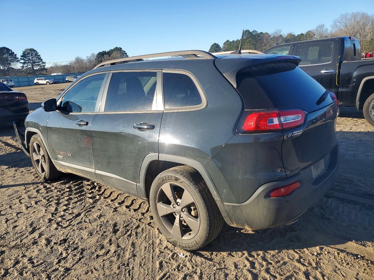 2016 JEEP CHEROKEE