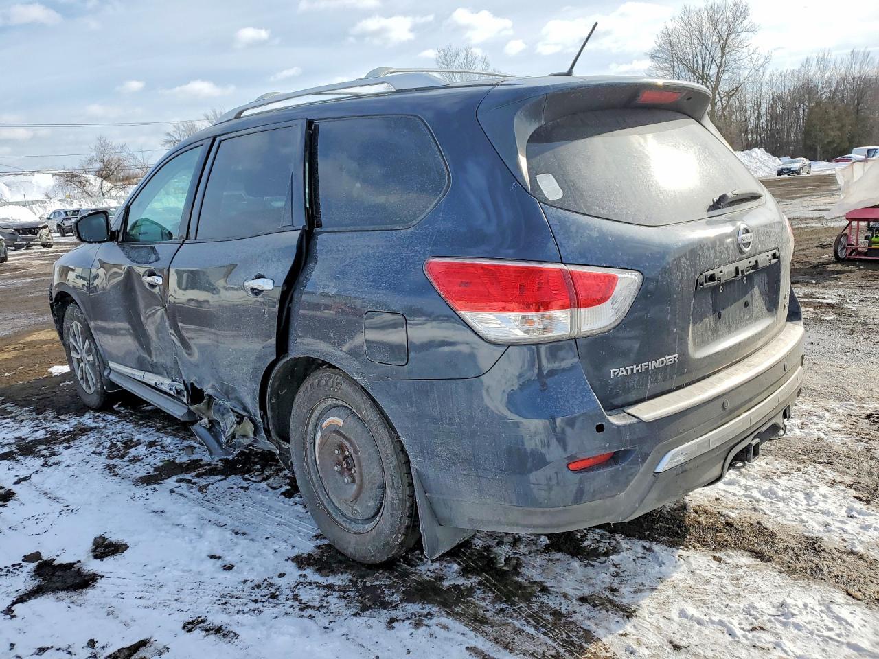 2015 NISSAN PATHFINDER