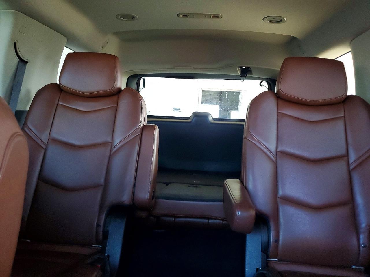2018 CADILLAC ESCALADE