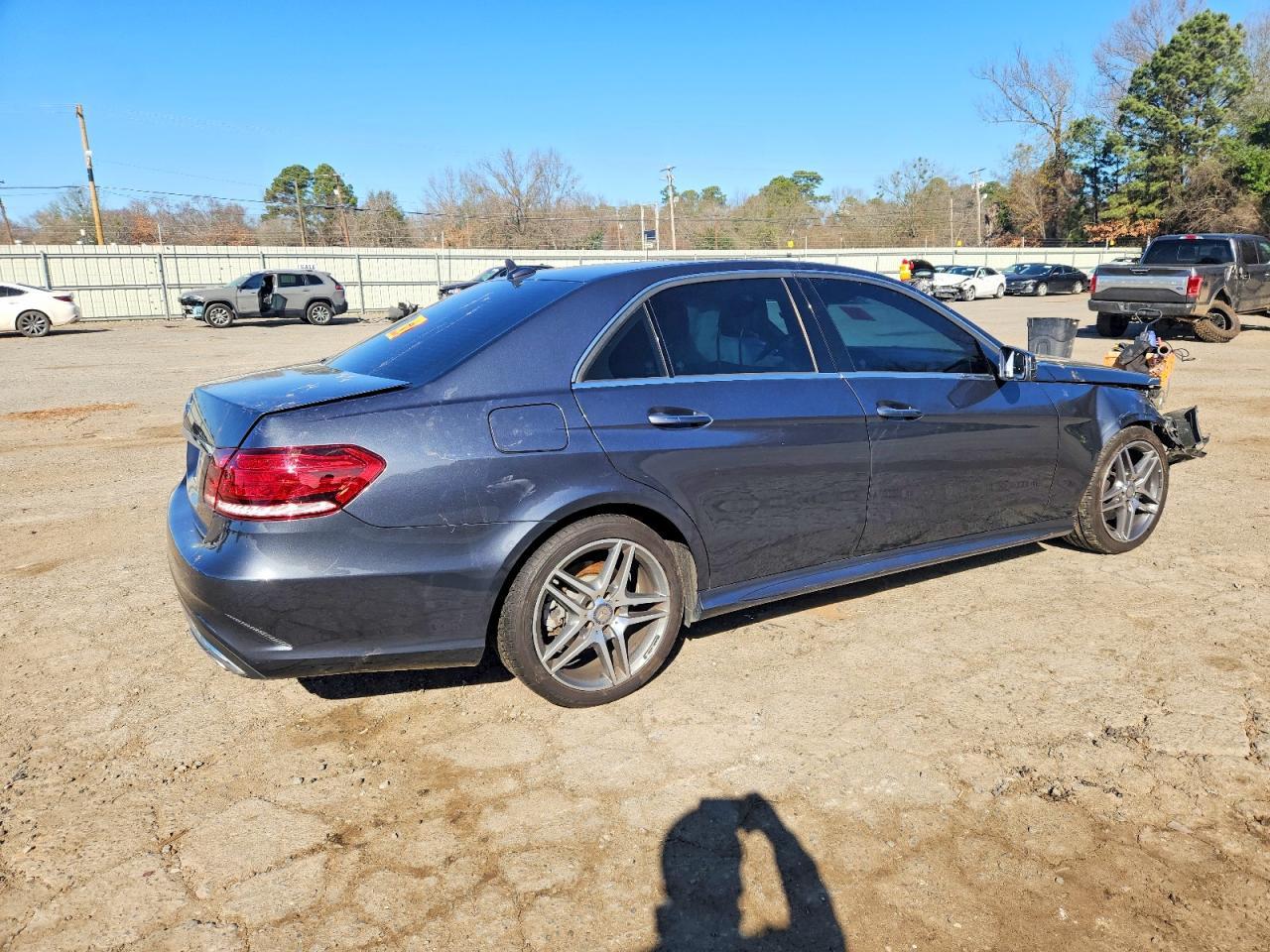 2016 MERCEDES-BENZ E-Class