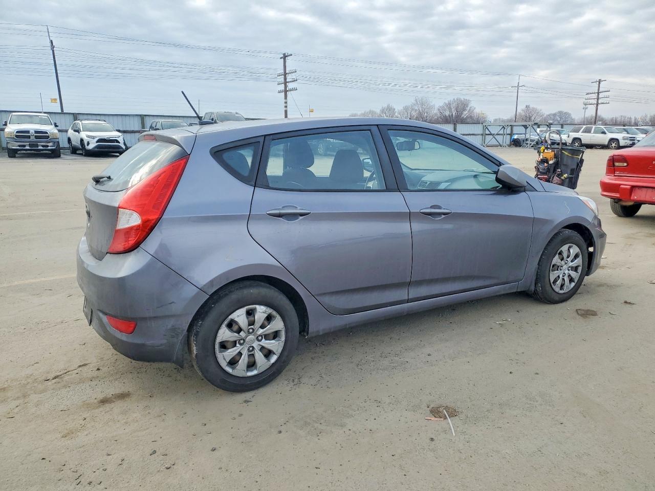 2016 HYUNDAI ACCENT