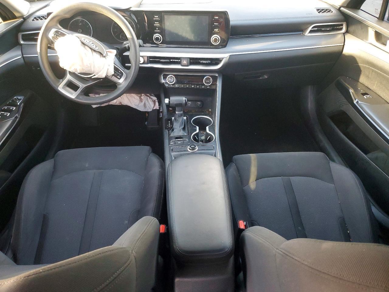2021 KIA K5