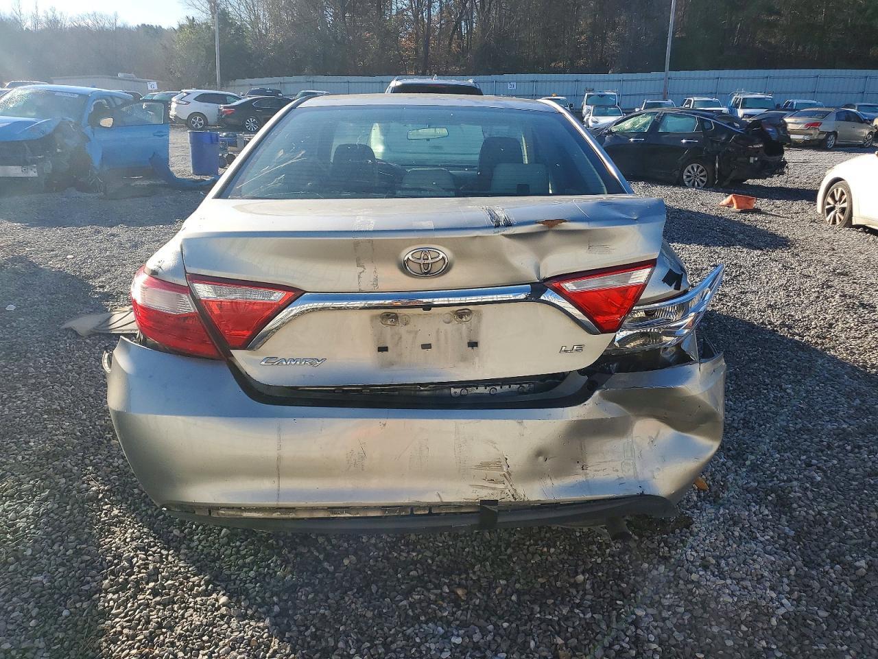 2015 TOYOTA CAMRY