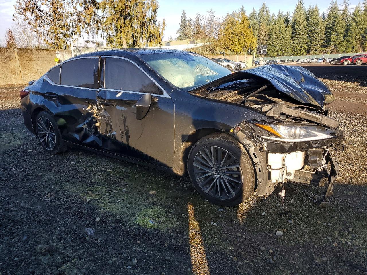 2023 LEXUS ES 300H