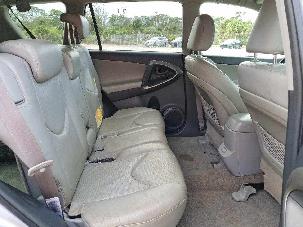 2009 TOYOTA RAV4
