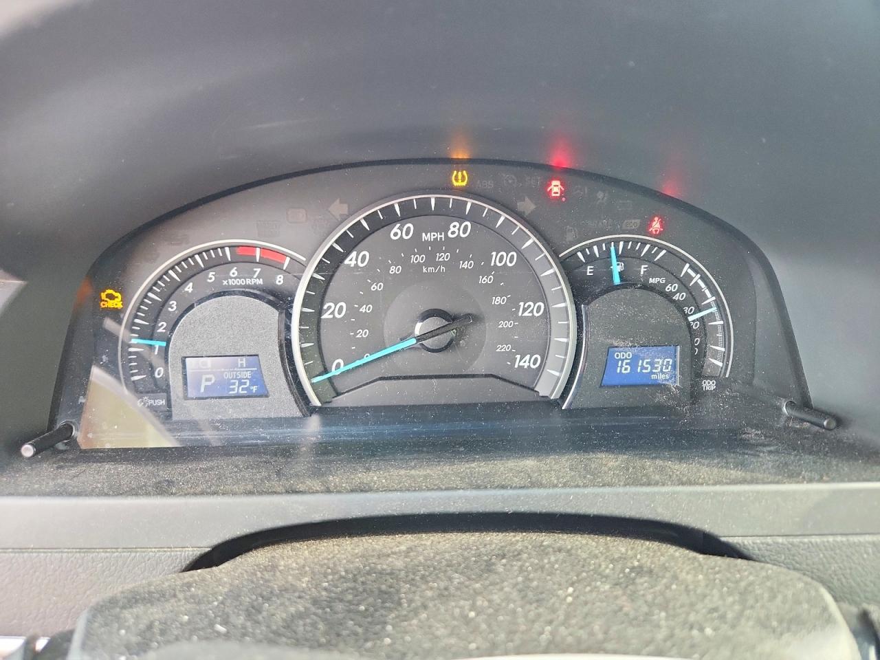 2012 TOYOTA CAMRY