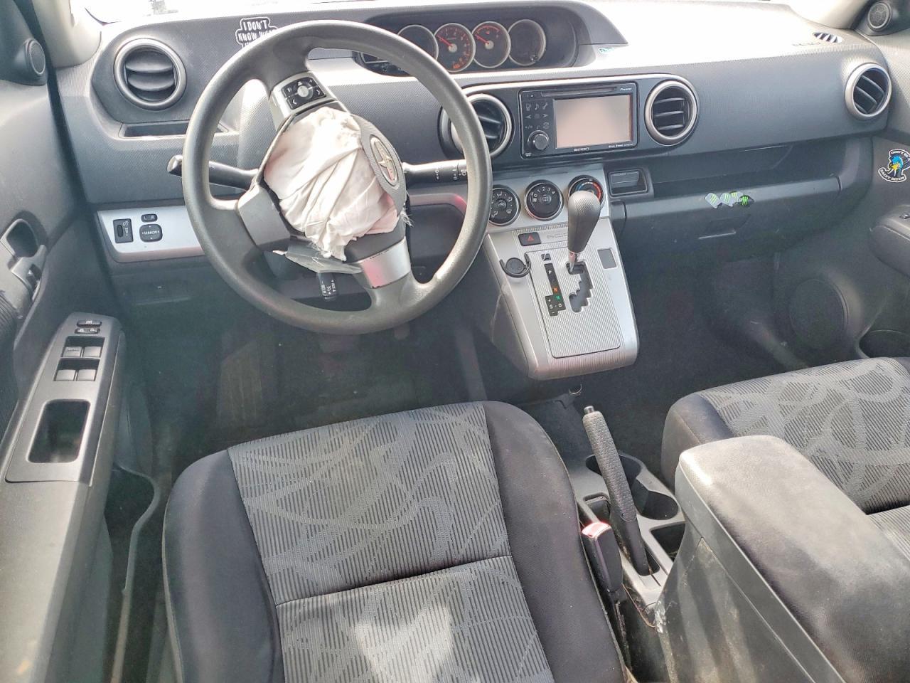 2012 TOYOTA SCION