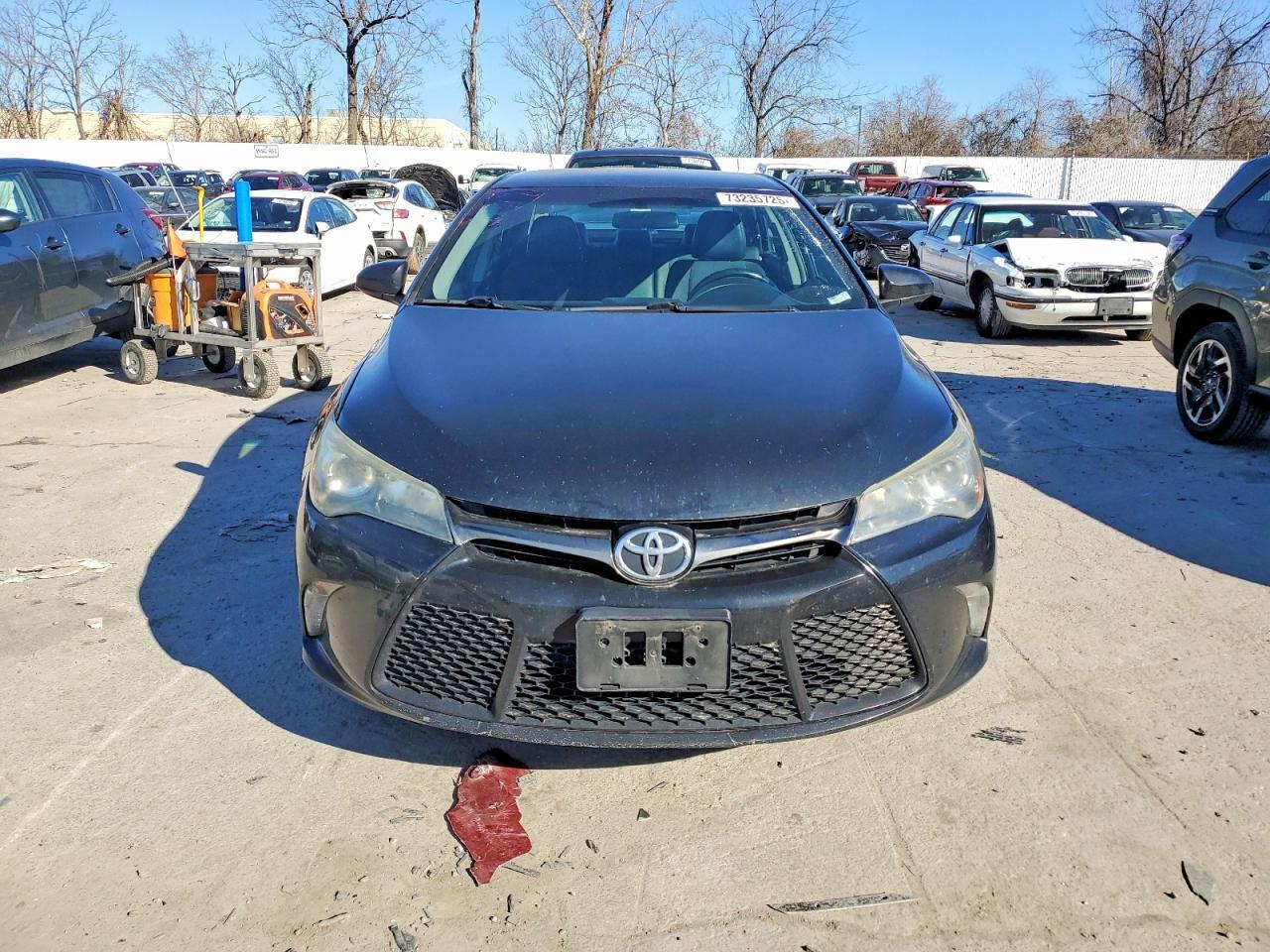 2016 TOYOTA CAMRY