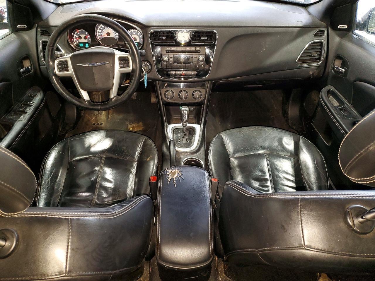 2014 CHRYSLER 200