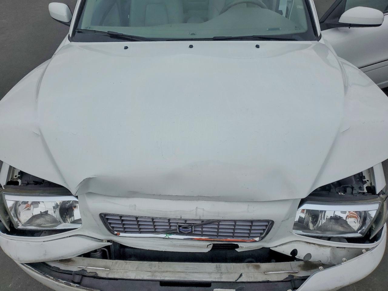 2004 VOLVO S80
