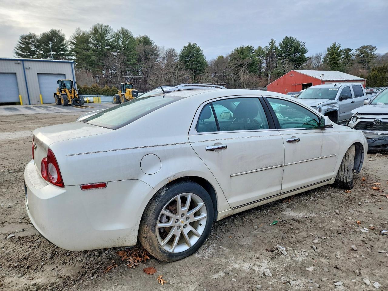 2011 CHEVROLET MALIBU
