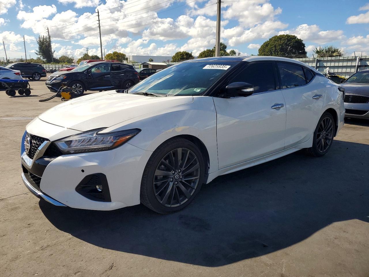 2020 NISSAN Maxima
