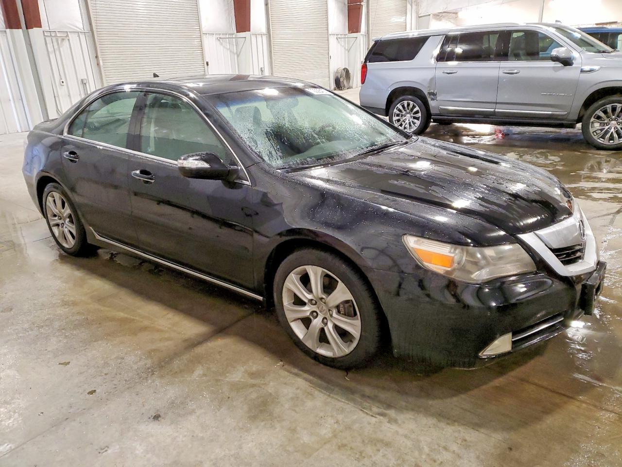 2010 ACURA RL