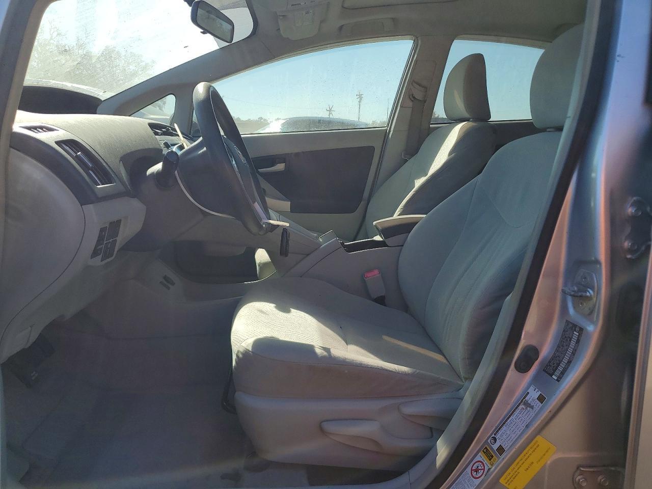 2010 TOYOTA PRIUS