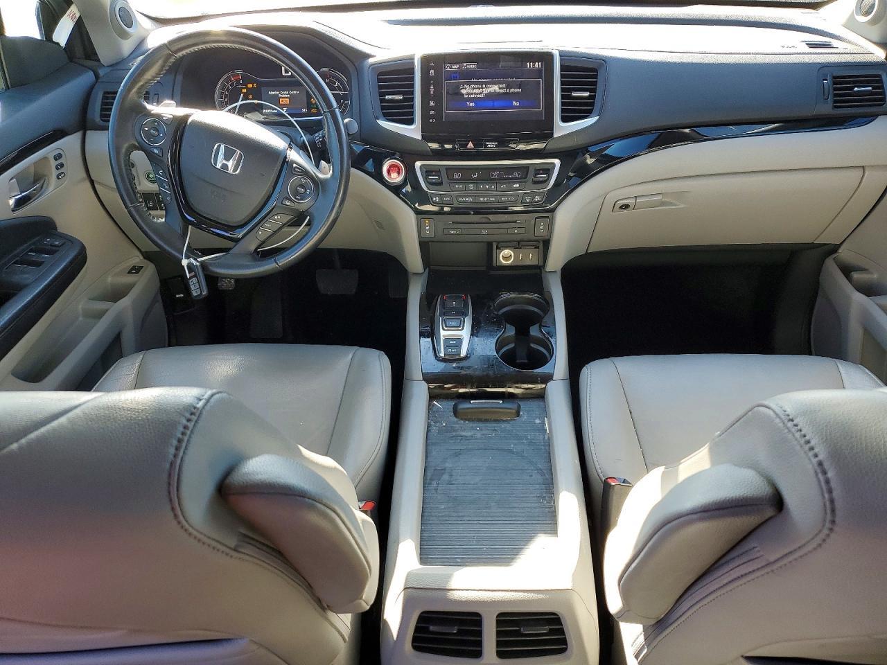 2017 HONDA PILOT