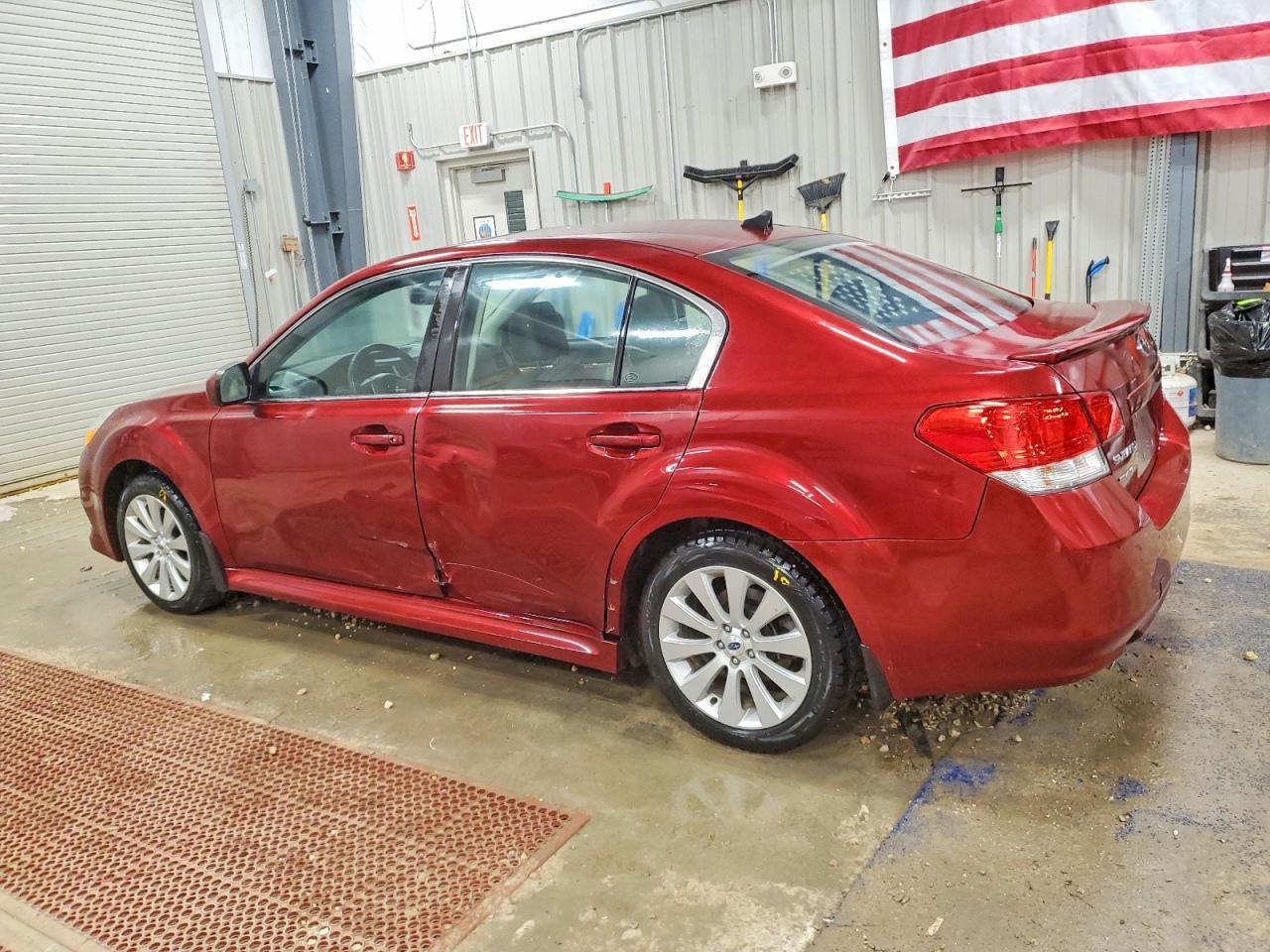 2012 SUBARU Legacy