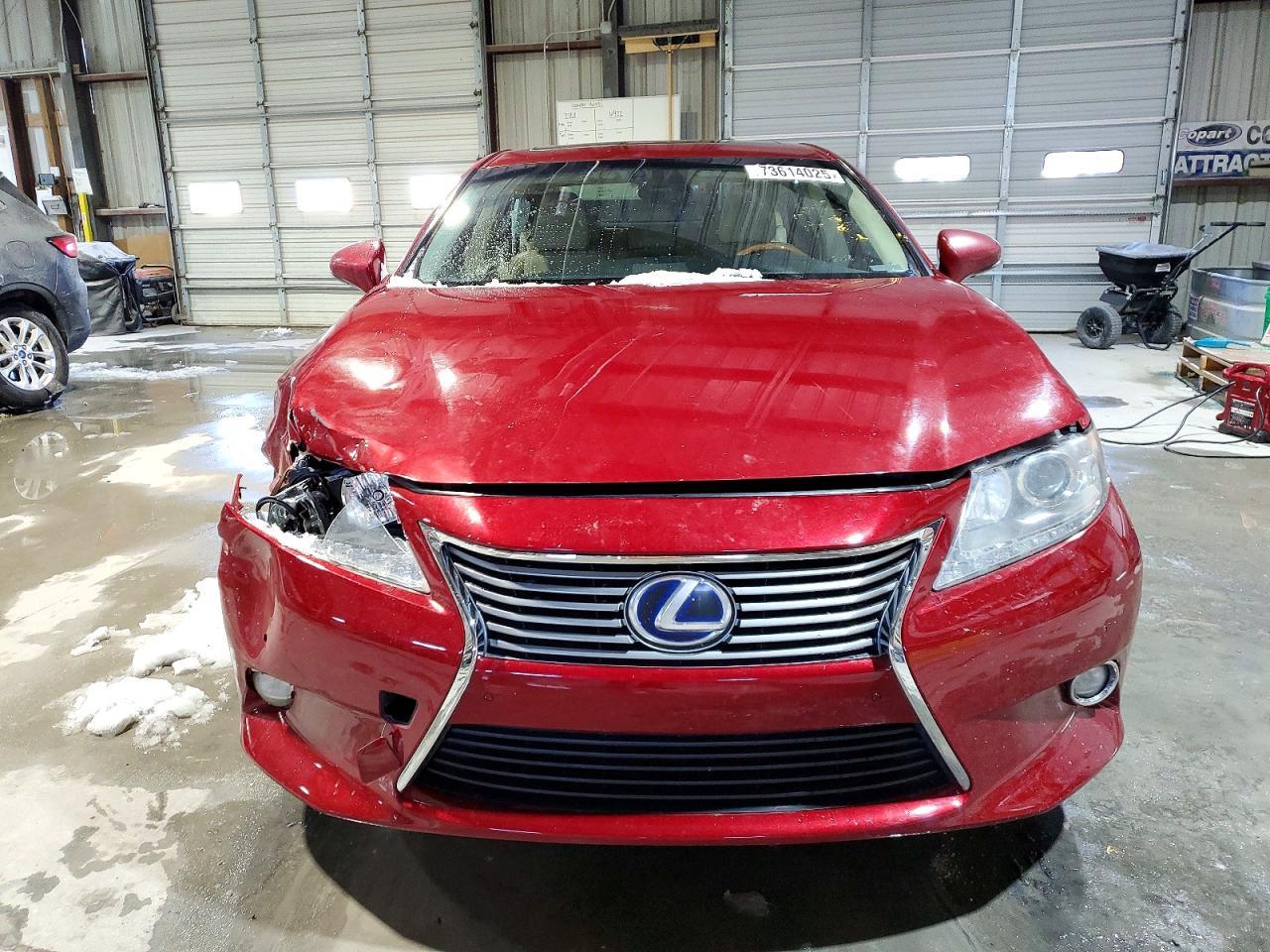 2014 LEXUS ES 300H