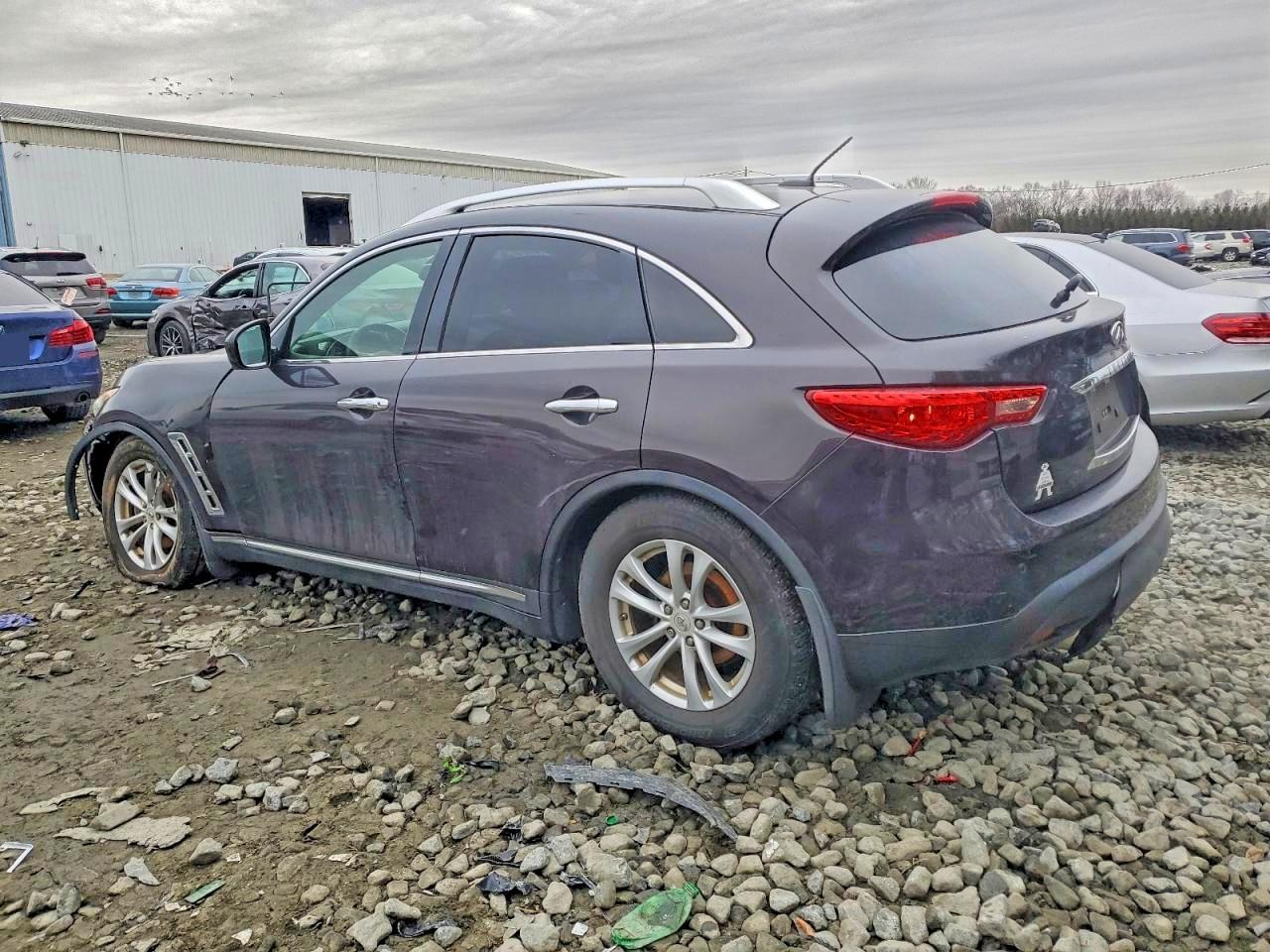 2012 INFINITI FX35