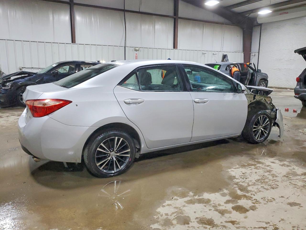 2018 TOYOTA COROLLA