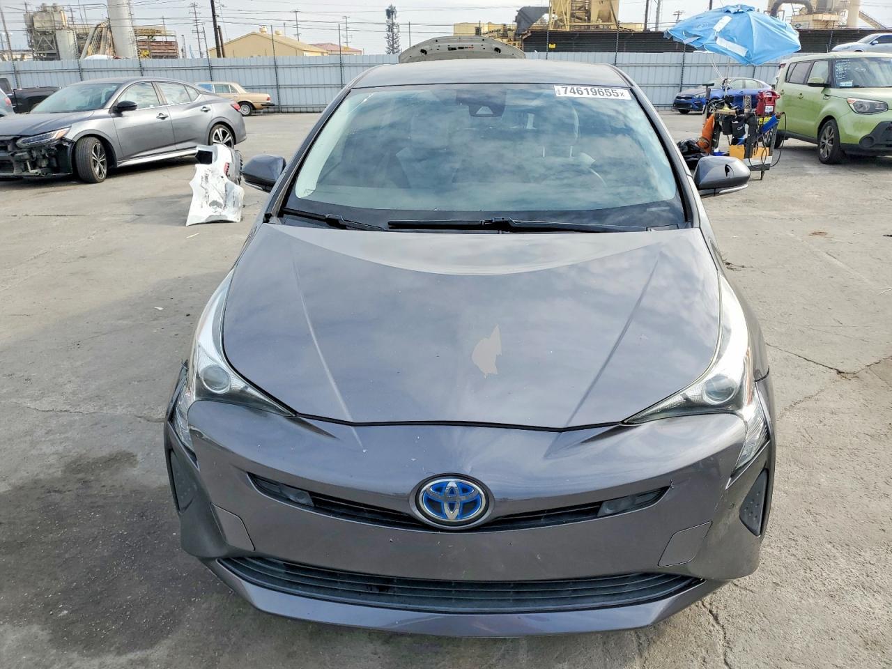 2017 TOYOTA PRIUS
