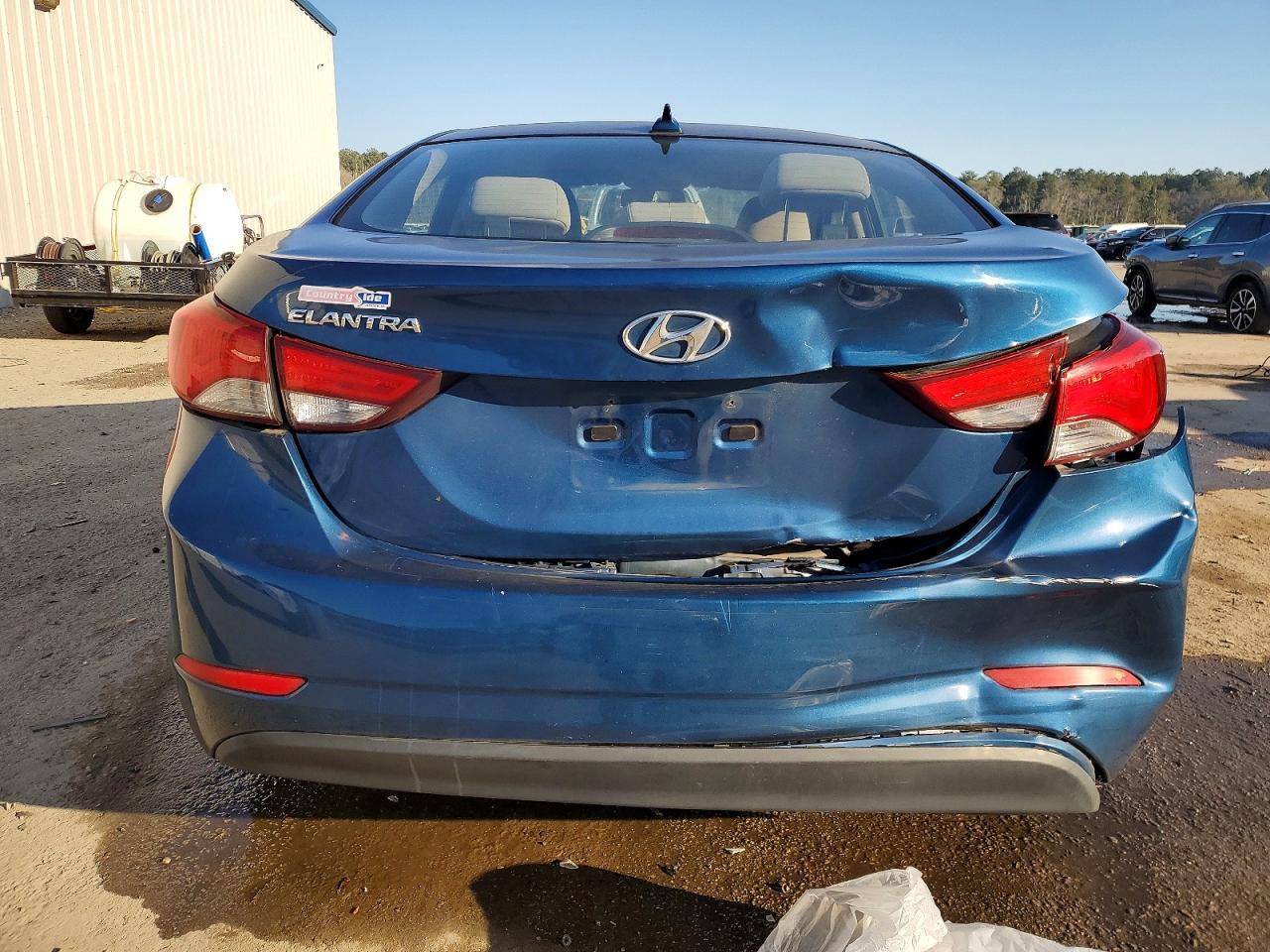 2016 HYUNDAI ELANTRA