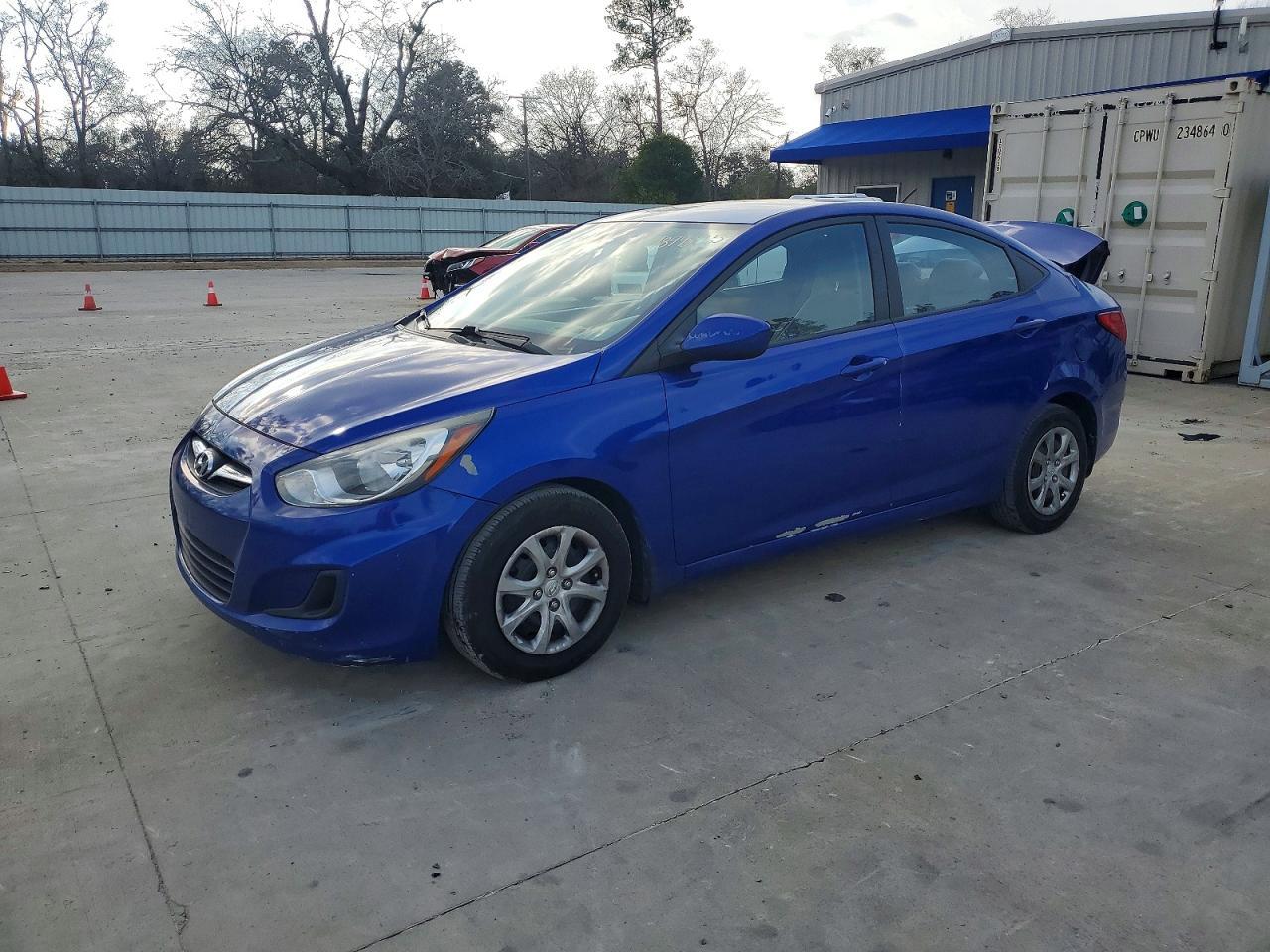 2013 HYUNDAI ACCENT