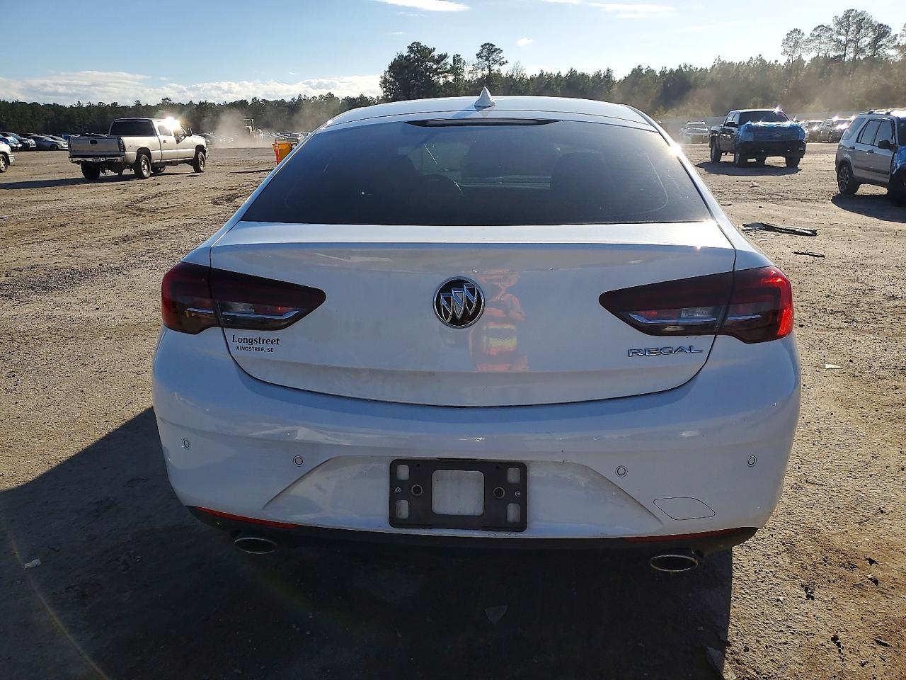 2019 BUICK Regal