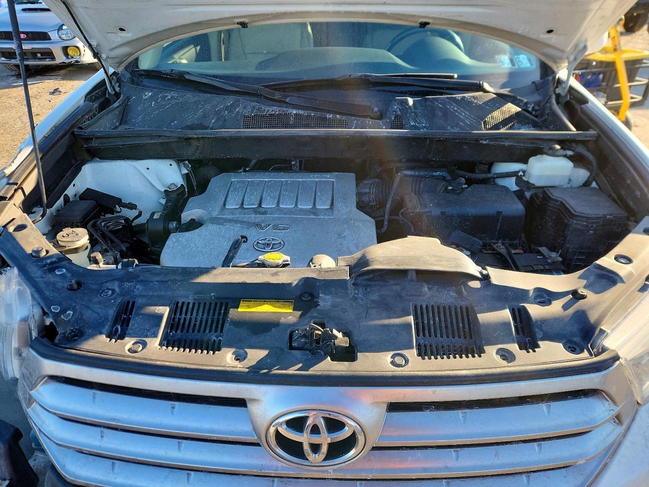 2012 TOYOTA HIGHLANDER