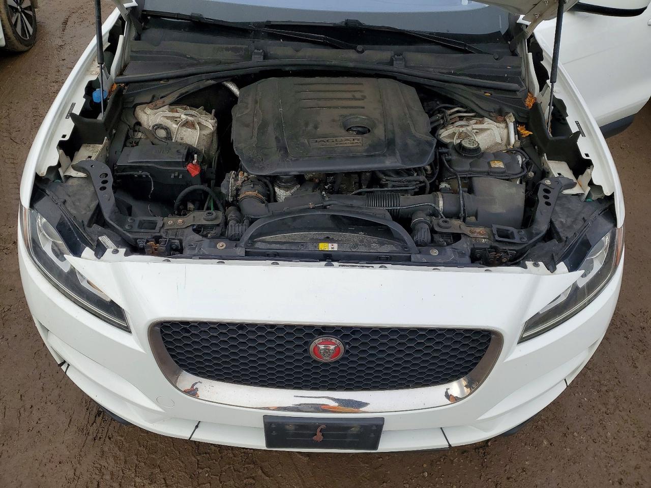 2017 JAGUAR F-Pace