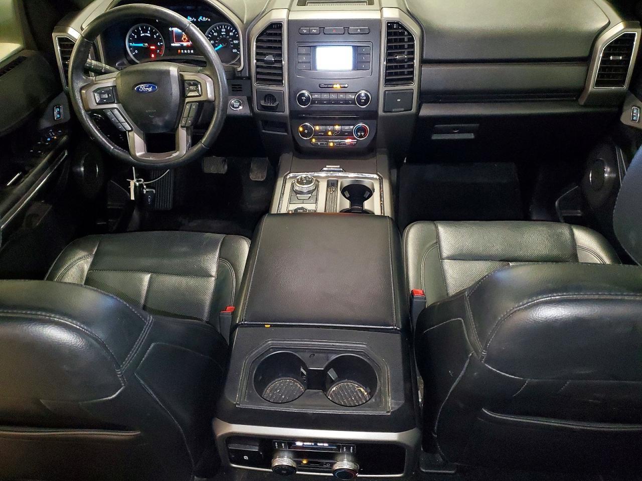 2018 FORD Expedition