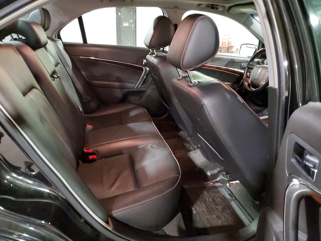 2011 LINCOLN MKZ