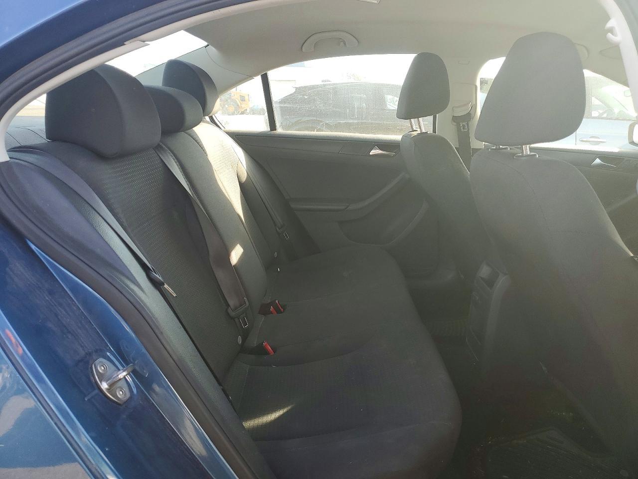 2016 VOLKSWAGEN JETTA