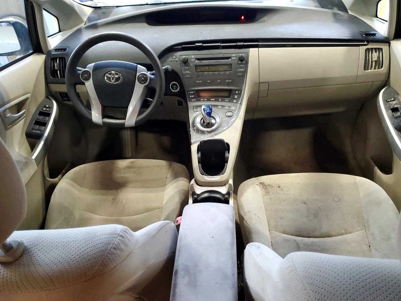 2011 TOYOTA PRIUS