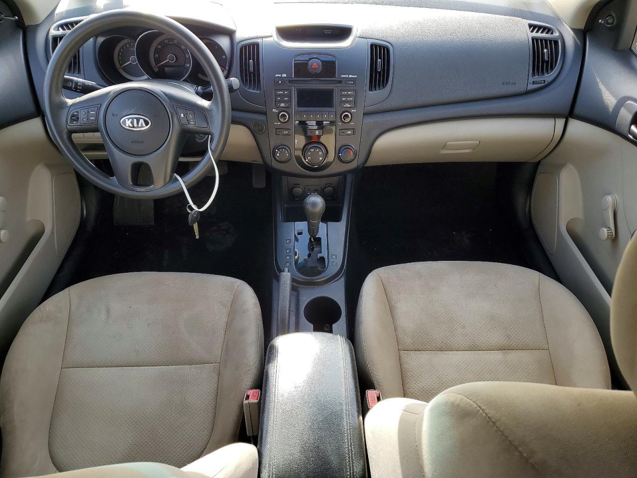 2010 KIA FORTE