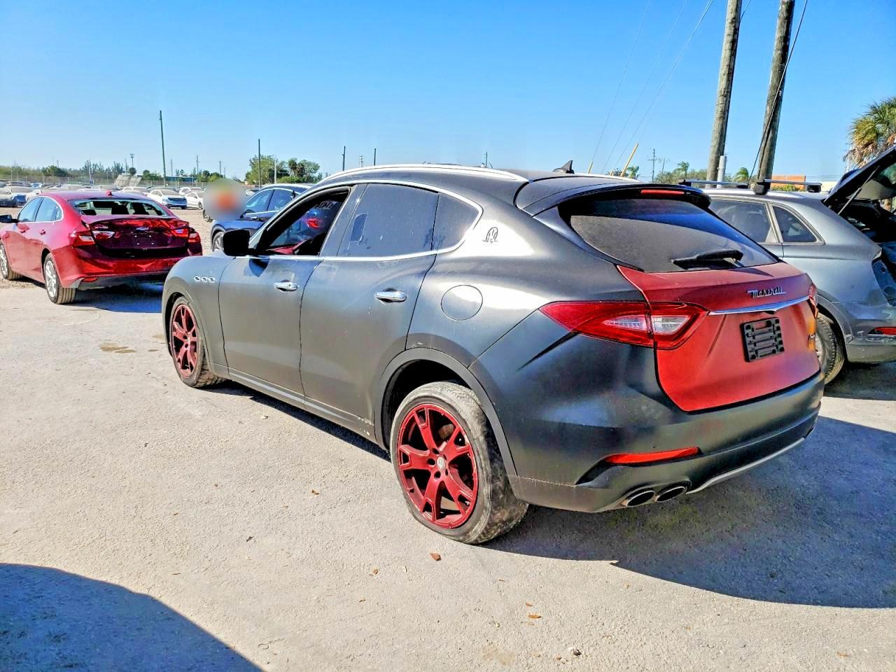 2017 MASERATI Levante
