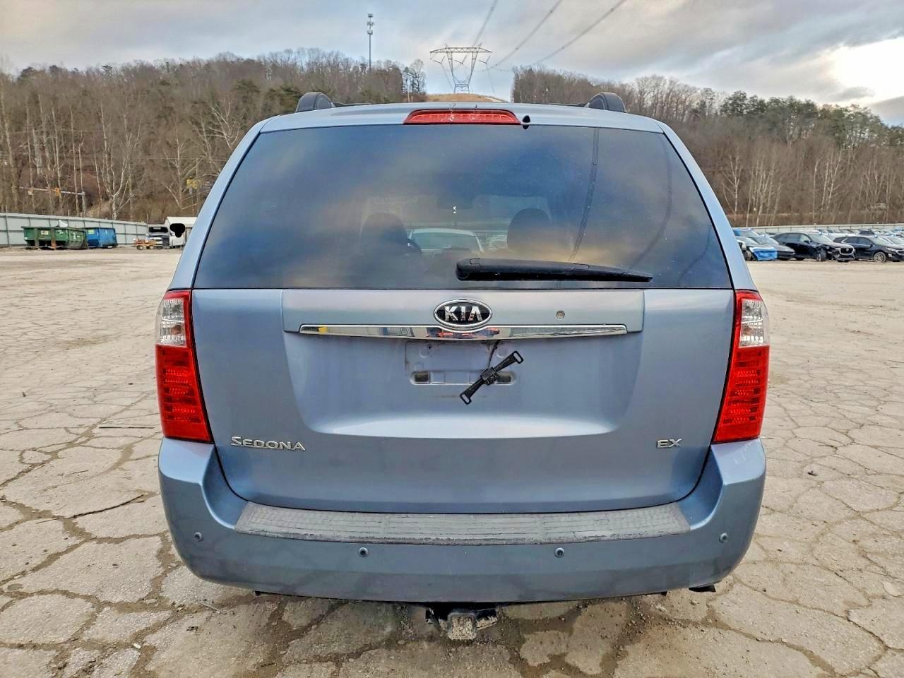 2008 KIA SEDONA